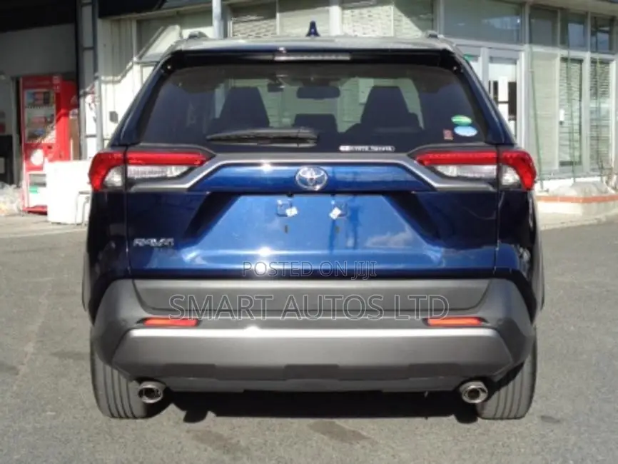 Toyota RAV4 2020 Blue