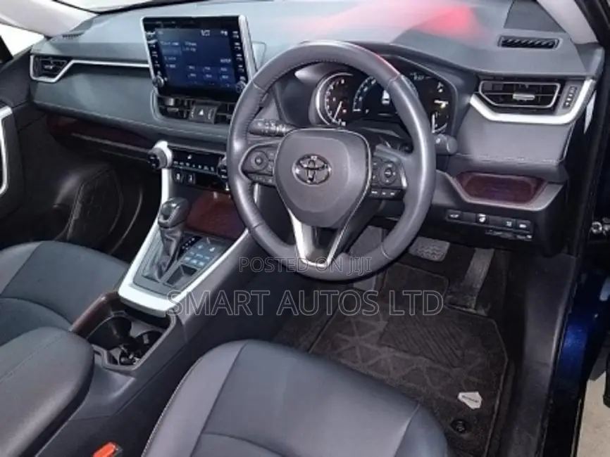 Toyota RAV4 2020 Blue