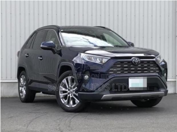 Toyota RAV4 2020 Blue