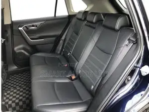 Toyota RAV4 2020 Blue