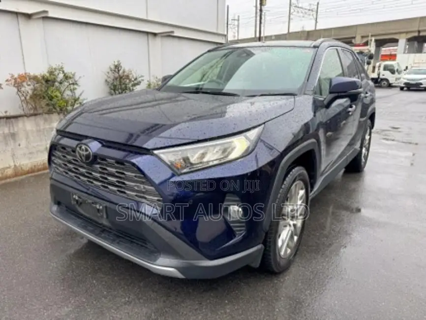 Toyota RAV4 2020 Blue