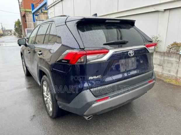 Toyota RAV4 2020 Blue - thumbnail 8