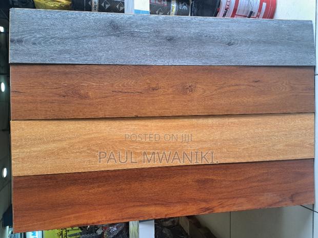 Wood Laminates Flooring. - 8mm/12mm. - thumbnail 3