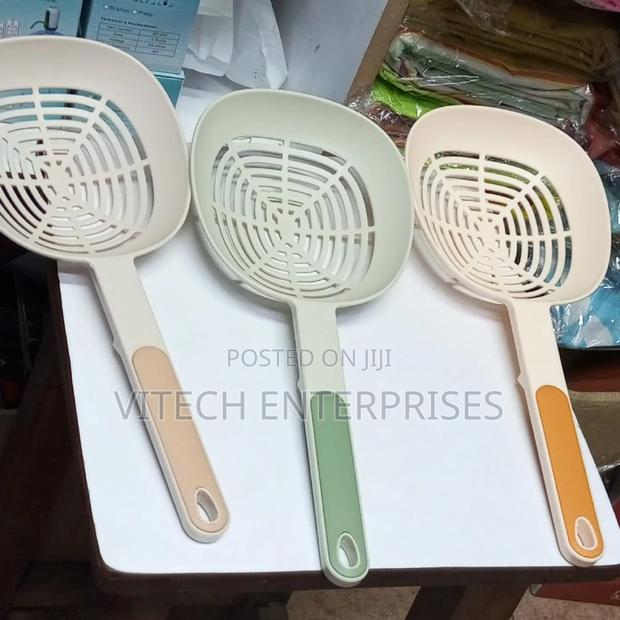 Large Colander for Noodle Dumpling - main view