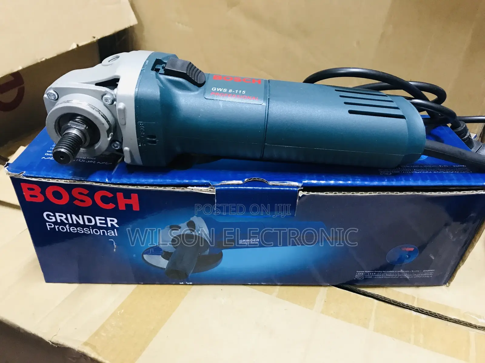 Angle Grinder 4.5 Inches. 670w