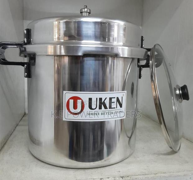 20 Litre Pressure Cooker (Uken) - main view