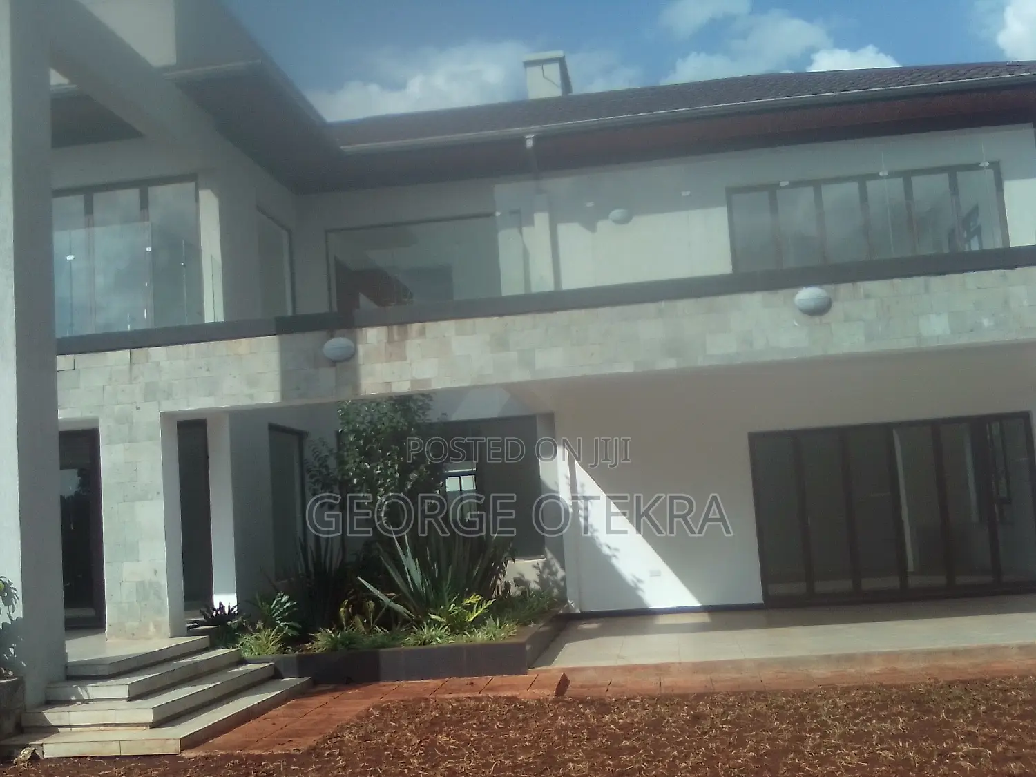 Landscaping, Lawn Mowing Trimming And Designing