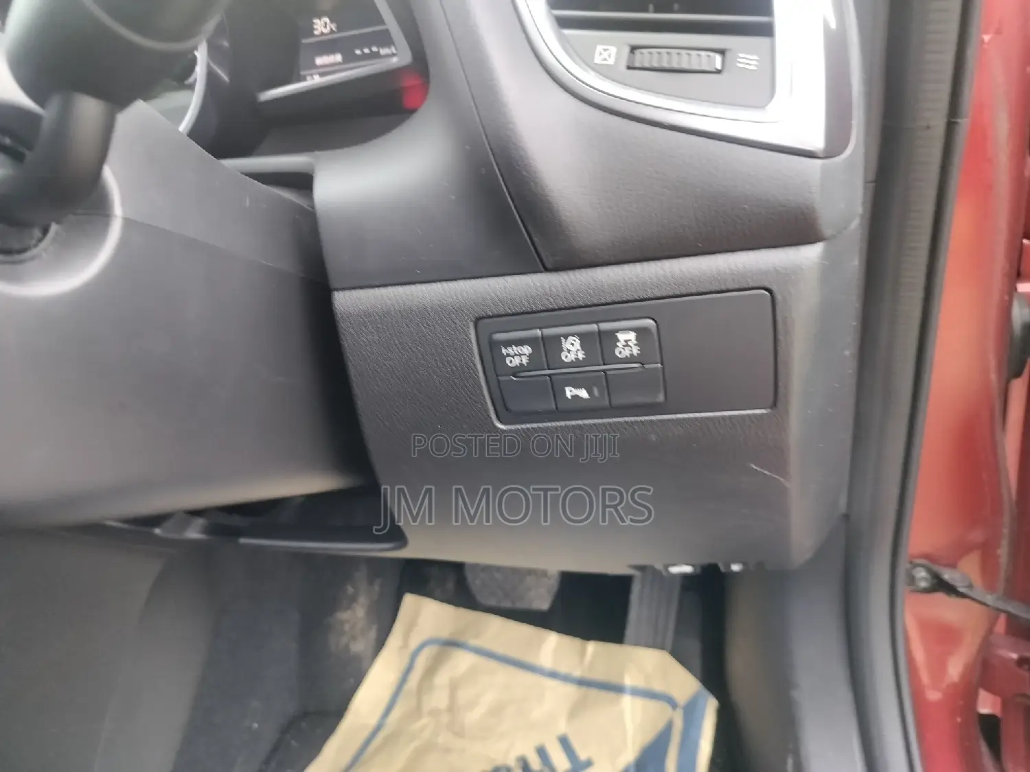 Mazda Axela 2017 Red