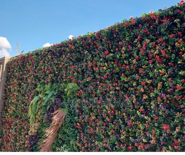 Artificial Green Wall Hedges - thumbnail 2