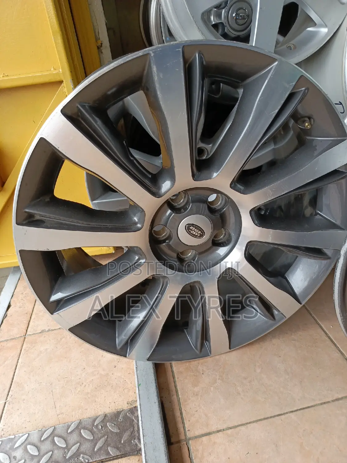Size 21 Inches Range Rover Alloy Rims Set