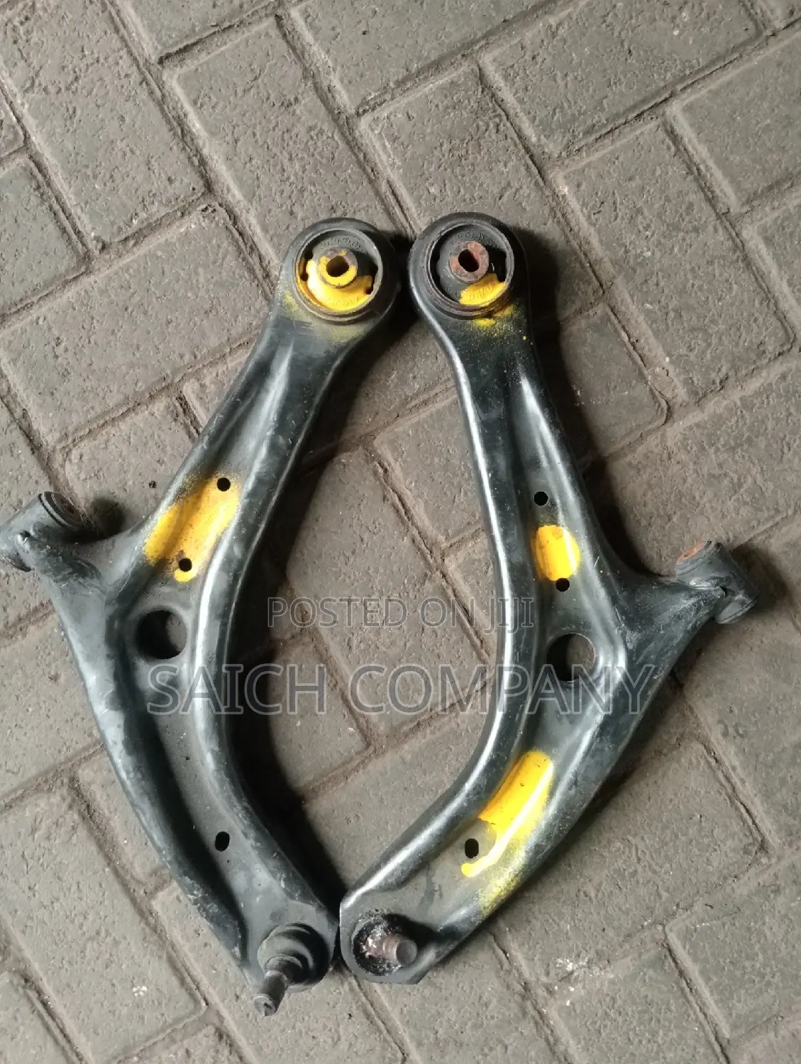 Mazda Demio 2010 Suspension Arms