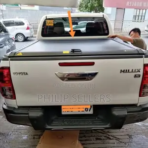 Pickup Truck Bed Tonneau Cover for Hilux Revo