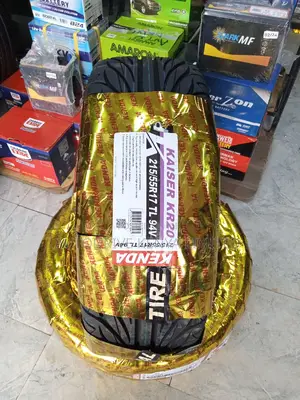 215/55r17 Kenda Tyre