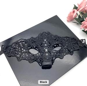 Masquerade Mask - main view