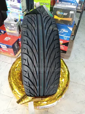 215/55r17 Kenda Tyre