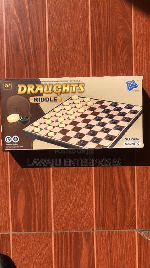 Draughts Riddle Game - main view