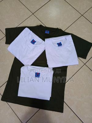 Plain T-shirts - thumbnail 2