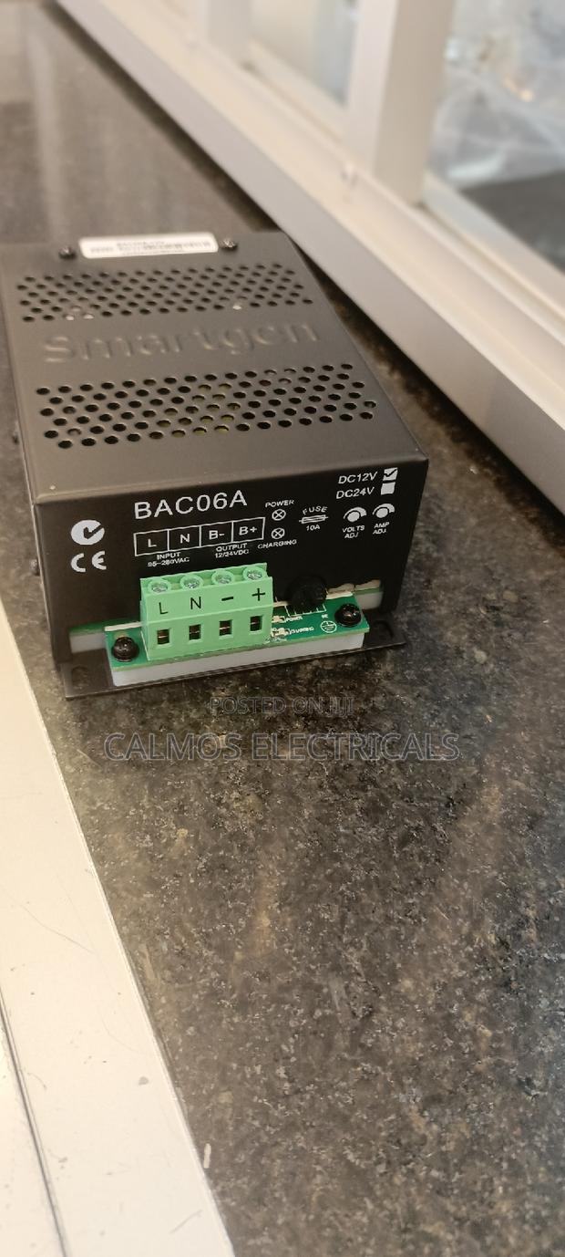 Smartgen Battery Charger - main view