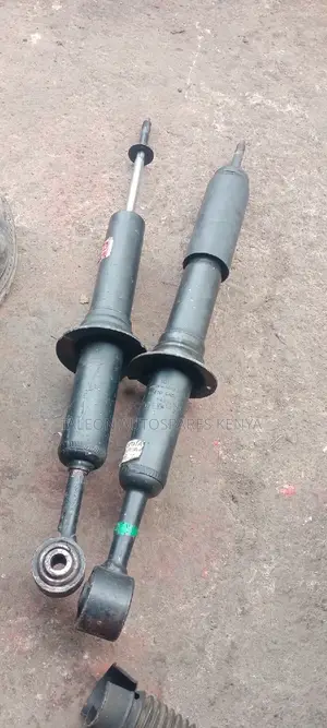 Hilux 4×4 Front Shocks