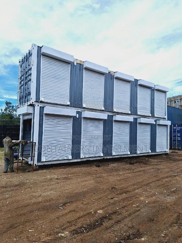 40ft Container Stalls- Flexible Solution - main view