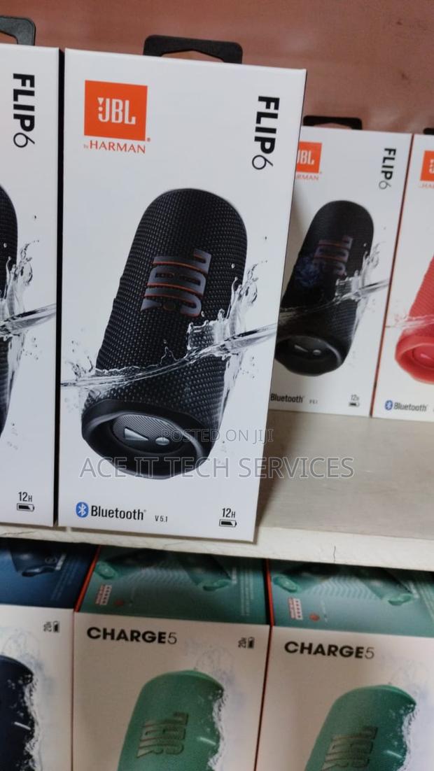 JBL Flip 6 Portable Waterproof Speaker 30w - Black - main view