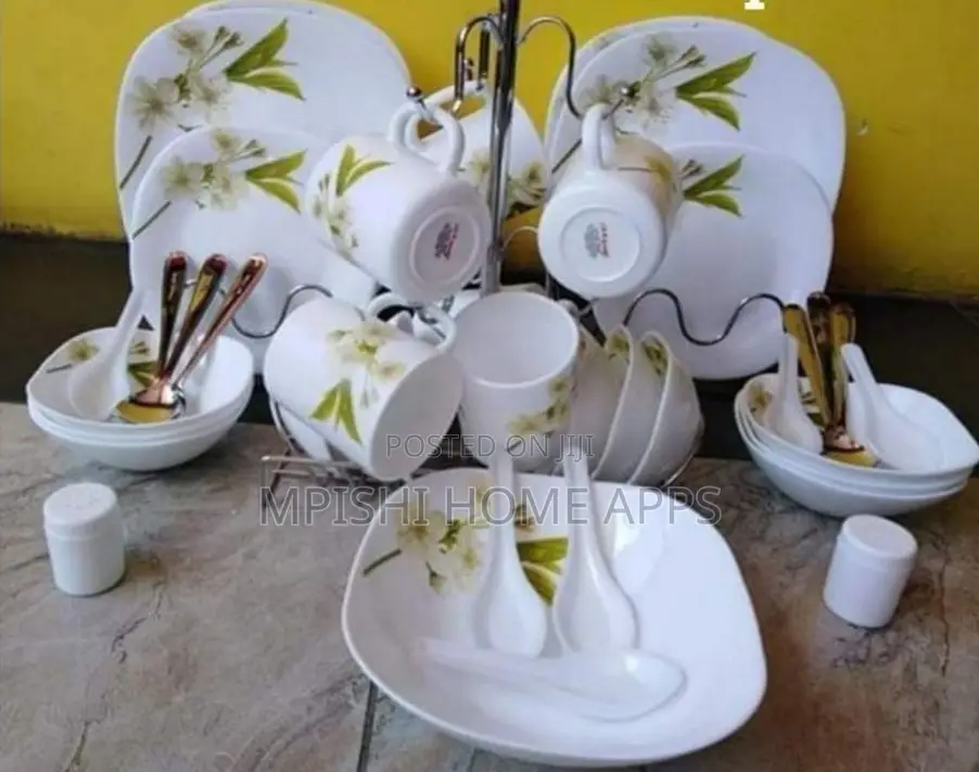 Quadra Square Dinner Set