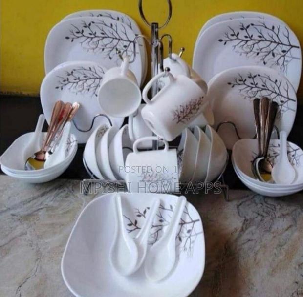 Quadra Square Dinner Set - thumbnail 3