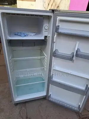 Ramtons 190L Fridge
