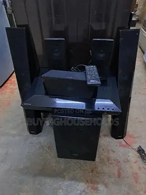 Sony Dz650 Hometheatre(Tallboys Missing Stands)