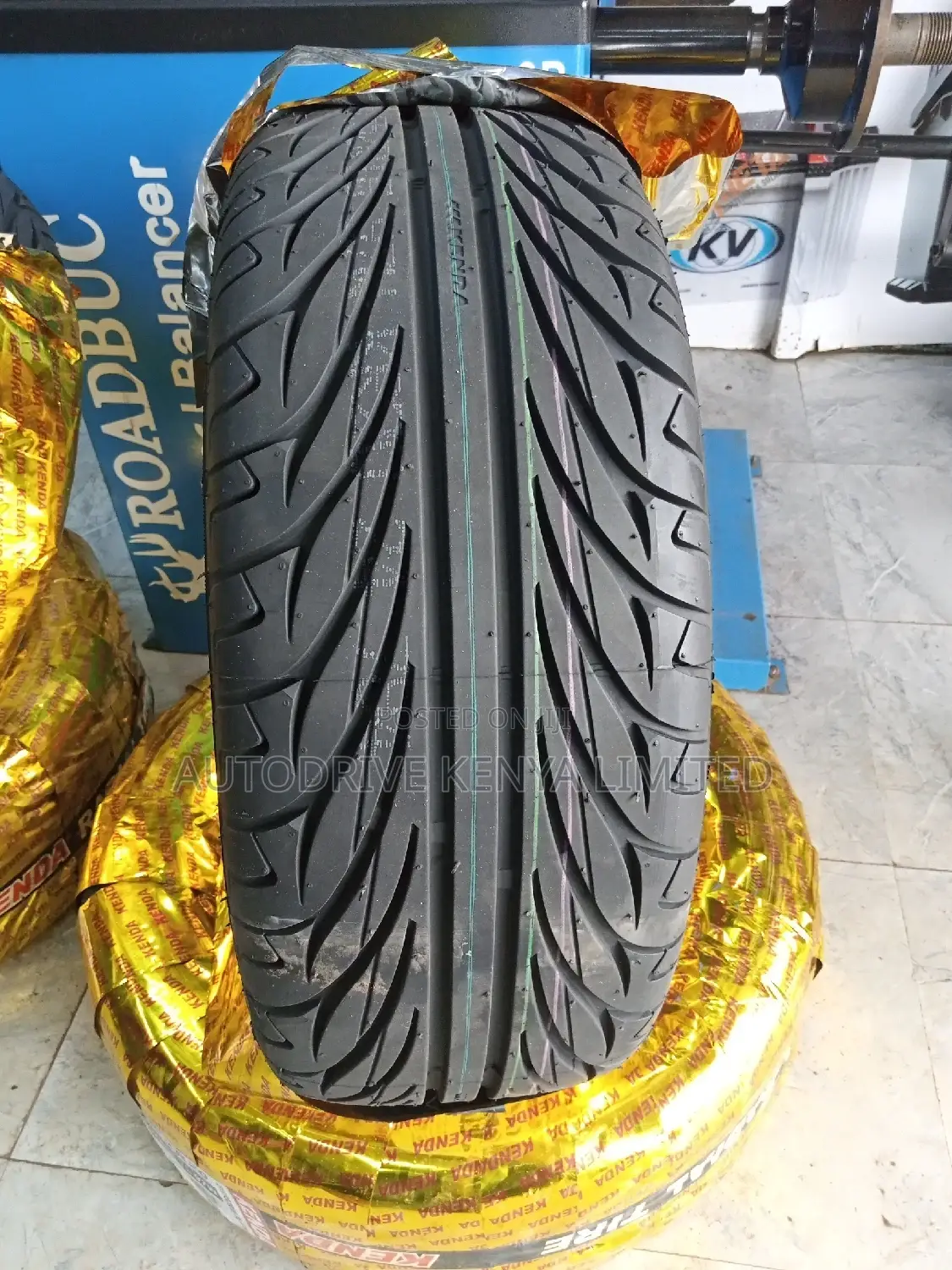 215/55r16 Kenda Tyre