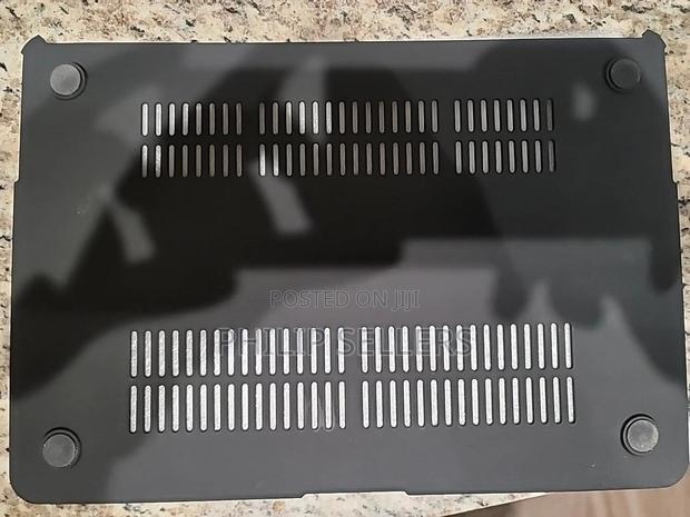 Black Faux Crocodile Macbook Air 13” Case - thumbnail 2