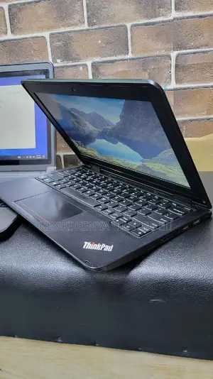 Laptop Lenovo Yoga 11e 4GB Intel Celeron SSD 128GB