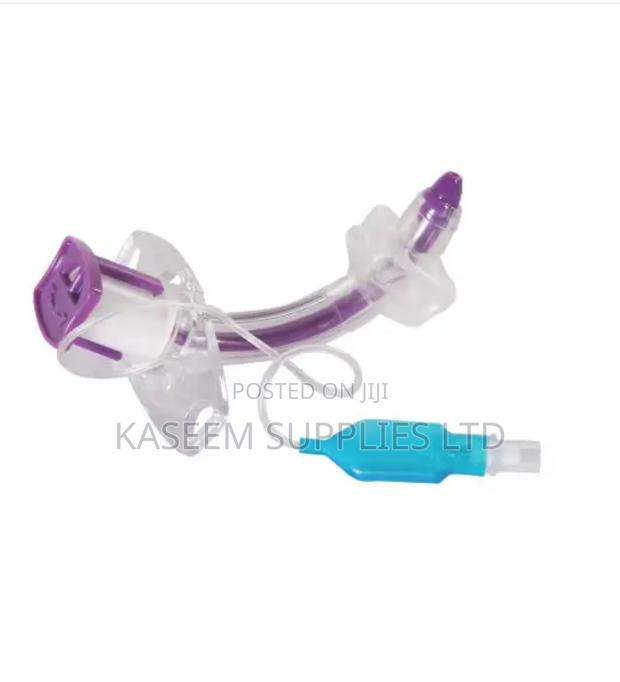 Tracheostomy Tube Curved - main view