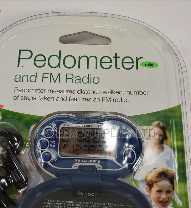 Pedometer With Radio - main view