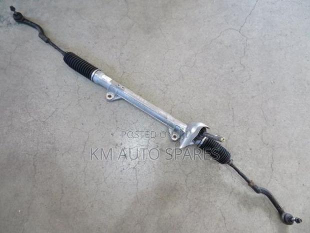 Nissan Dualis Steering Rack.