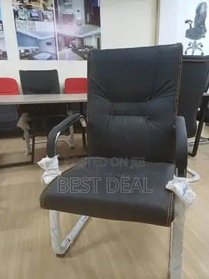 Leather Visitor Waiting Chair