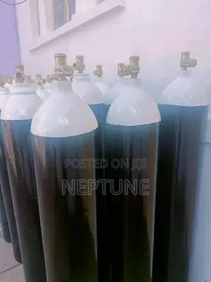 Oxygen Cylinders 