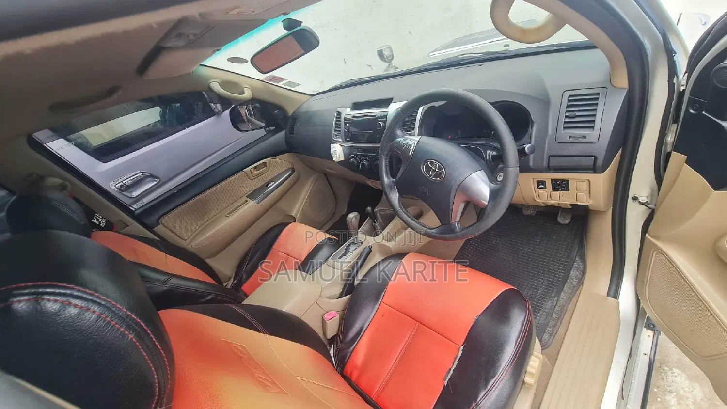 Toyota Hilux 2015 Gray