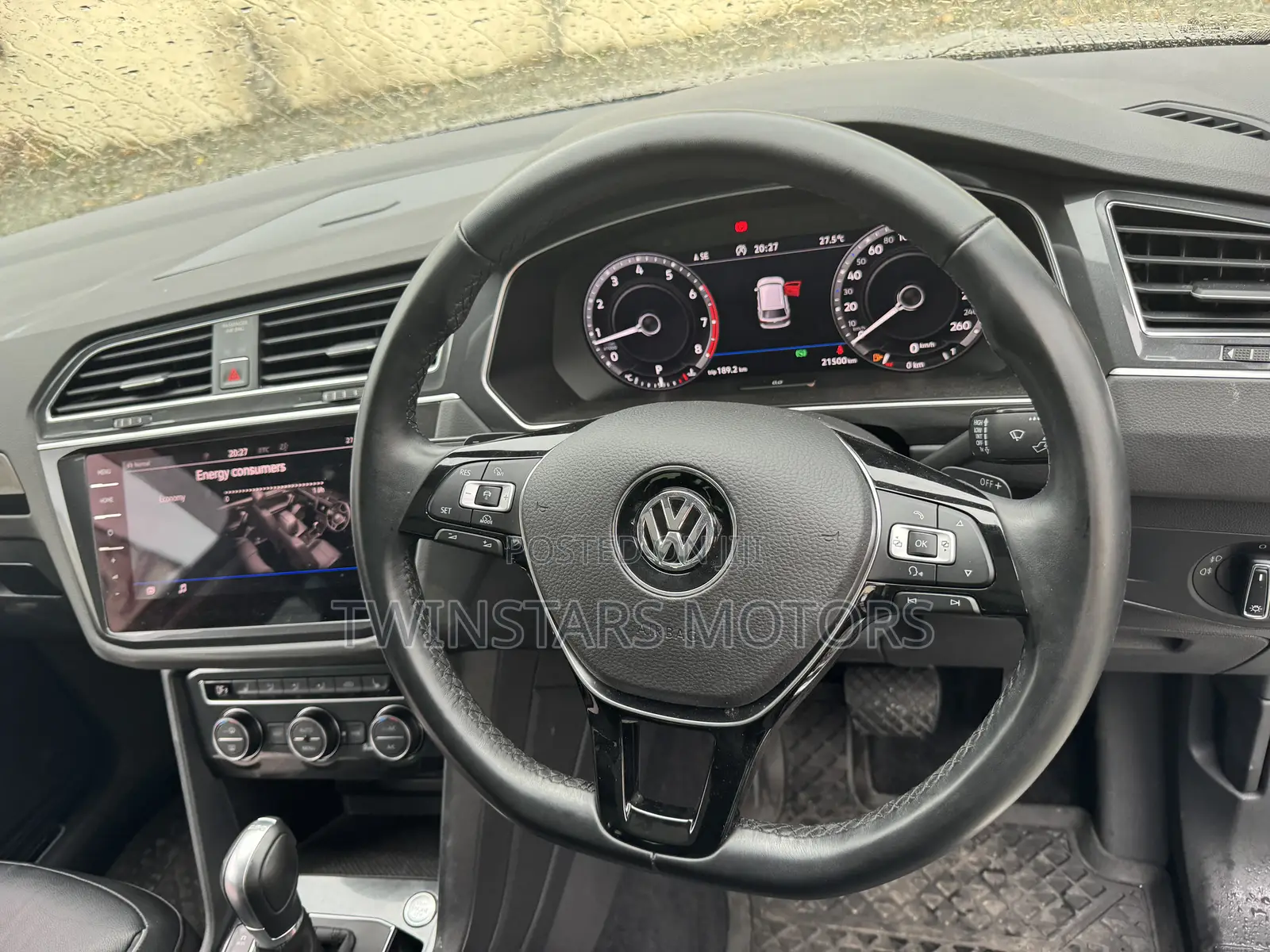 Volkswagen Tiguan 2018 Gold