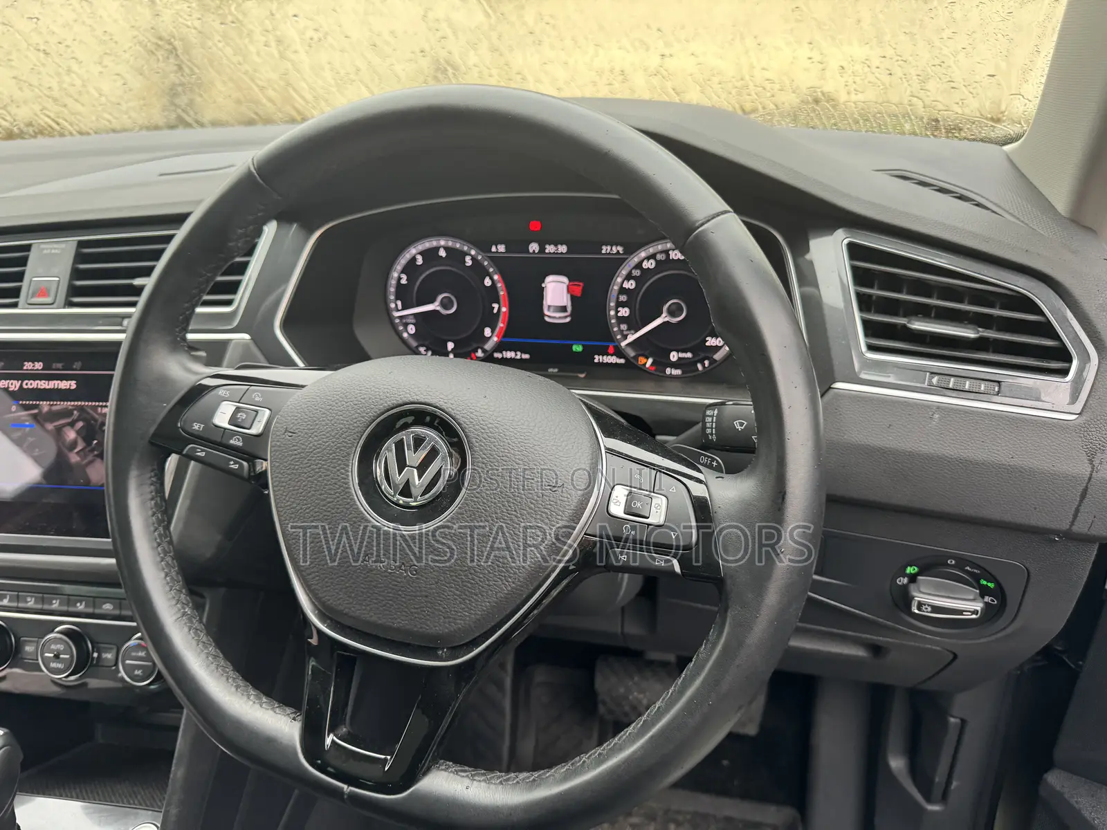 Volkswagen Tiguan 2018 Gold