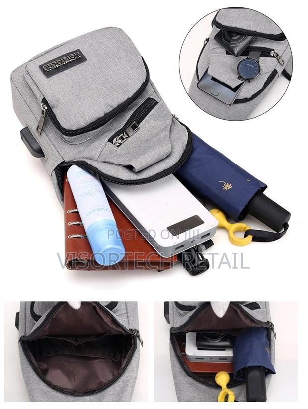 Chest Bag With External Usb Port. - thumbnail 2