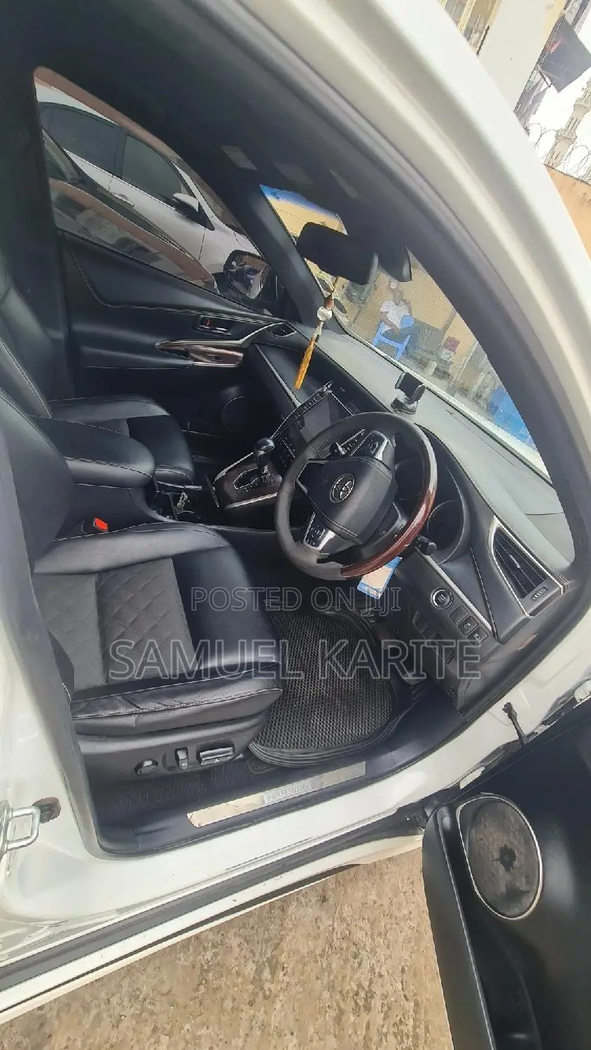Toyota Harrier 2014 White
