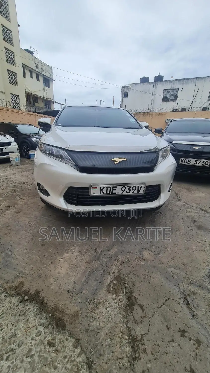 Toyota Harrier 2014 White