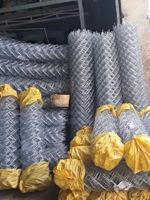 Medium Guage 12.5g Fencing Mesh 80×80 6fts