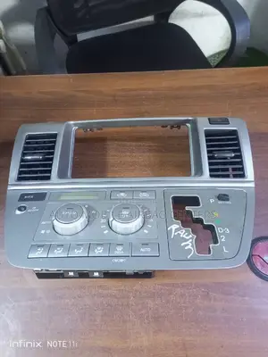 Raum AC and Radio Console