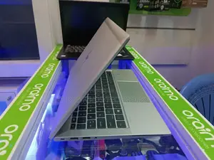 Laptop HP EliteBook 830 G7 16GB Intel Core I7 SSD 512GB