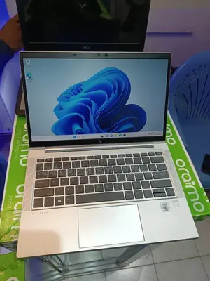 Laptop HP EliteBook 830 G7 16GB Intel Core I7 SSD 512GB