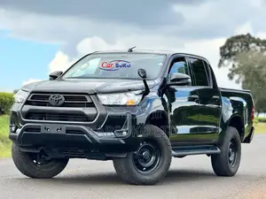 Toyota Hilux 2020 Black