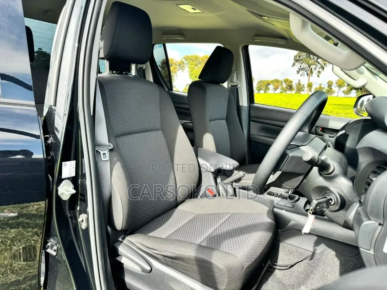 Toyota Hilux 2020 Black