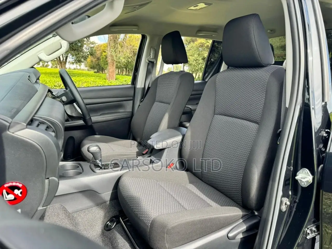 Toyota Hilux 2020 Black
